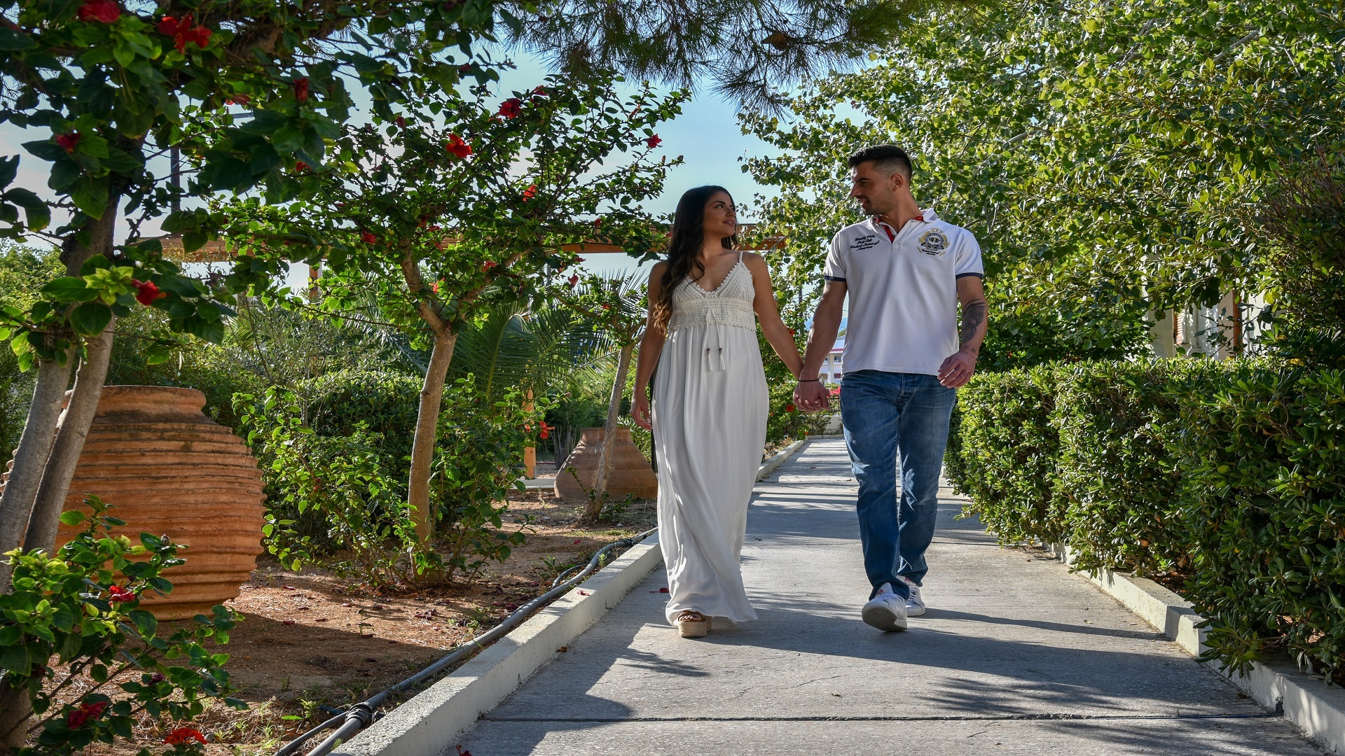 How to plan a magical proposal or anniversary in Crete