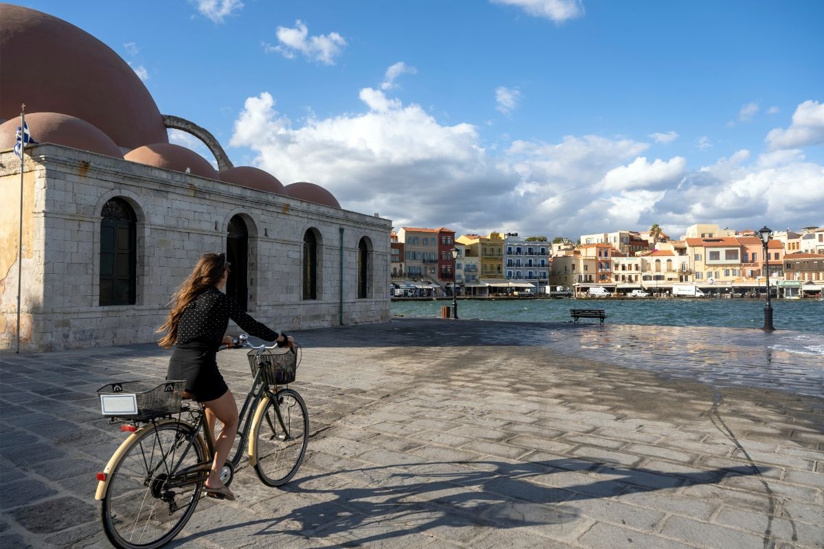 Cretan countryside cycling: pedalling through scenic routes